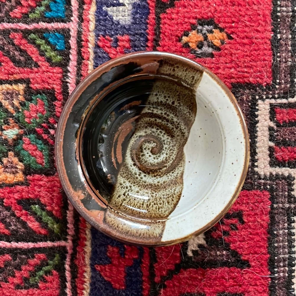 Lindgren Pottery bowl - Temmoku White